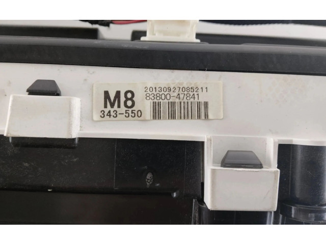 Přístrojová deska Toyota Prius+ (ZVW40) 2014 8380047841, 343550