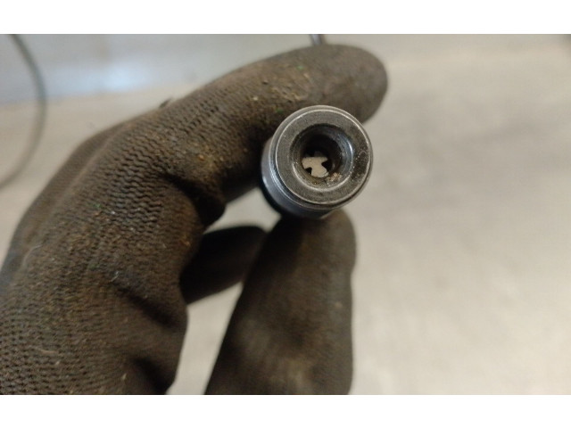 Форсунка 0432133833 Audi A6 S6 C5 4B AFB