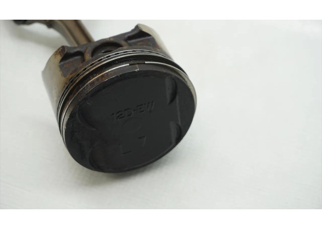 Поршень с шатуном Mitsubishi Galant