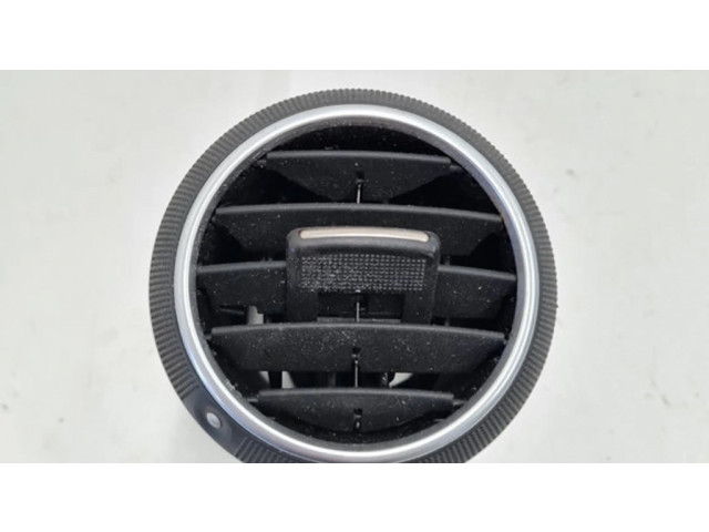 Боковая воздушная решётка