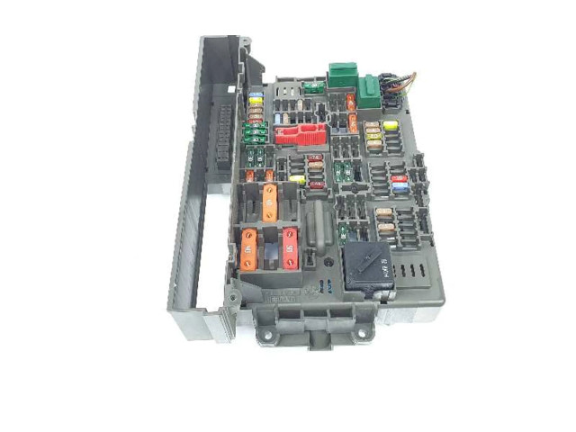 Pojistková skříňka 61149119445 BMW X1 E84 2011