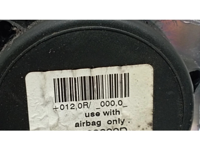 Передний ремень безопасности