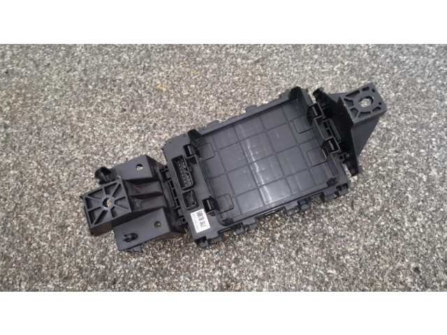 Pojistková skříňka 68K10 Nissan Pixo 2011