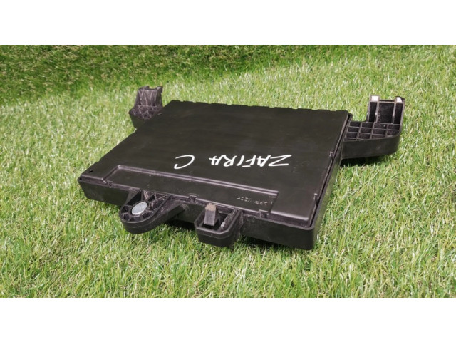   Pojistková skříňka 13368653, 365927271   Opel Zafira C 2014