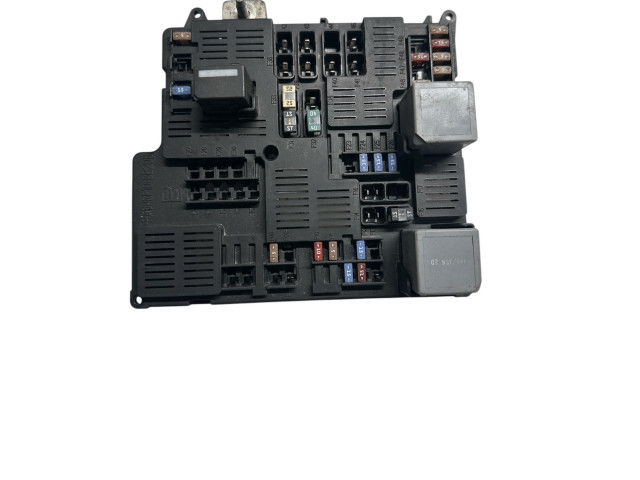 Блок предохранителей  31473771   Volvo XC90    