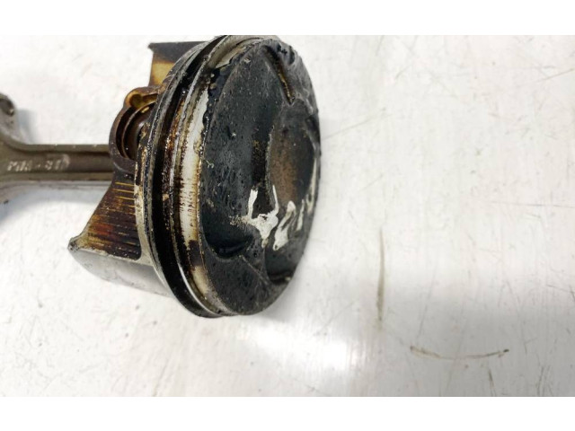  Поршень с шатуном  pna81, PNA81  Honda FR-V  