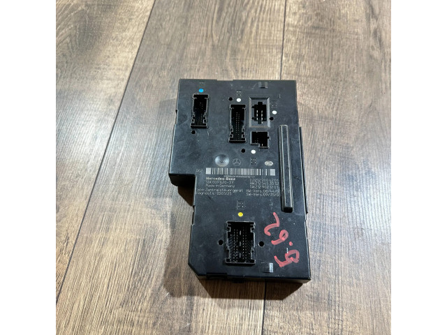 Pojistková skříňka 2129021201, 2129004201 Mercedes-Benz E W212 2010
