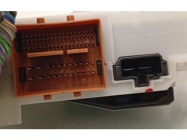 Блок предохранителей 7G9T14C256FA, 30765624AE Volvo V70