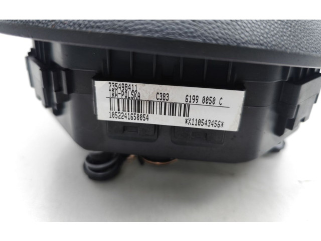 Подушка безопасности водителя 735498411, 61990050C   Ford Ka