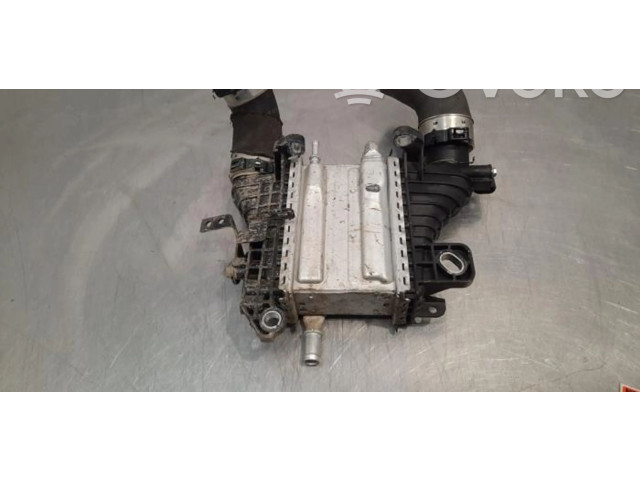 Радиатор интеркулера     144967867R    Dacia Duster II 