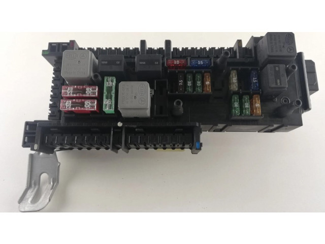 Pojistková skříňka 1670658, 016706581 Mercedes-Benz C W204 2010