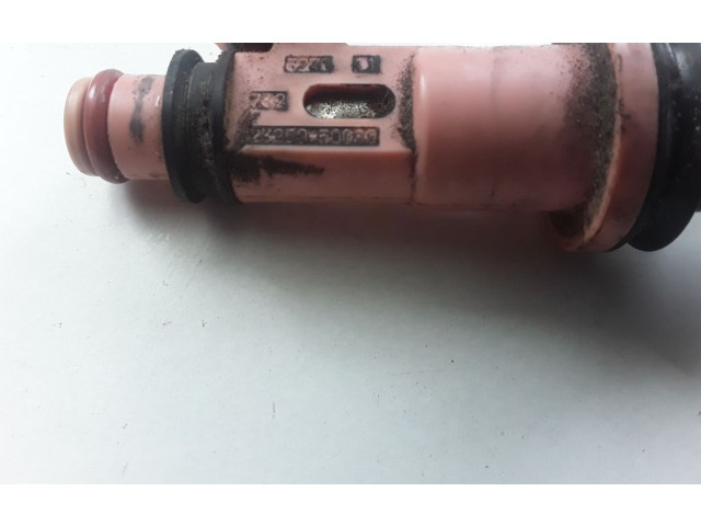 Форсунка 2325050030    Lexus LS 460 - 600H  1UR-FSE 