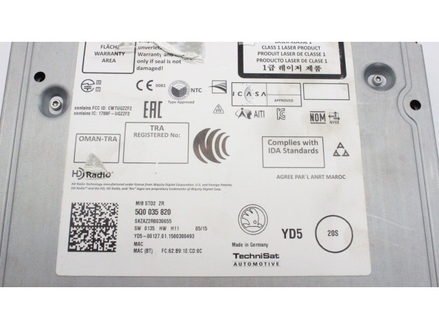 Радио/ проигрыватель CD/DVD / навигация 5Q0035820 Skoda Fabia Mk3 (NJ)
