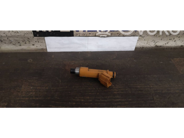 Форсунка 008082306, 008082306 Suzuki Splash K10B