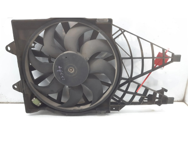 Вентилятор радиатора 51785225 Fiat Linea 1.2