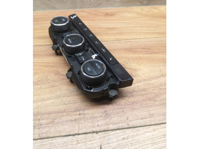 Блок управления климат-контролем 5E0907044S Skoda Octavia Mk3 (5E)