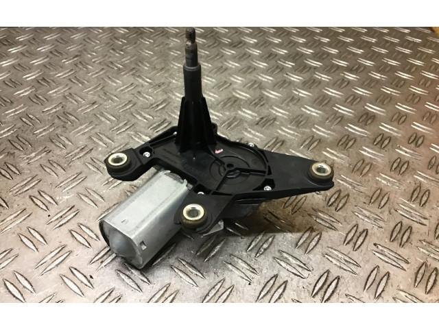 Моторчик заднего дворника 8200734582B Dacia Sandero