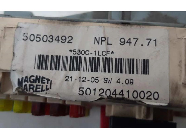 Блок предохранителей 46558758 Alfa Romeo GT