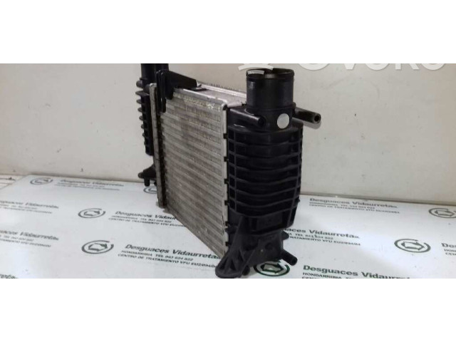 Интеркулер  8200471888   Renault Clio II 