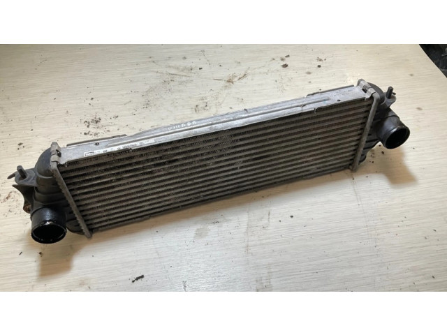 Интеркулер  7700312903, 91166035   Opel Vivaro 1.9