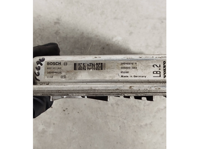 Блок управления двигателя 0281011441 Volvo S60