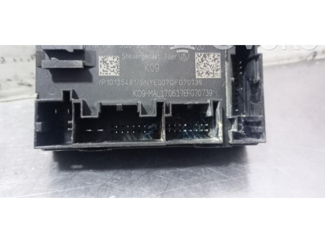 Блок управления двигателя 5Q0959592E Volkswagen Golf Sportsvan