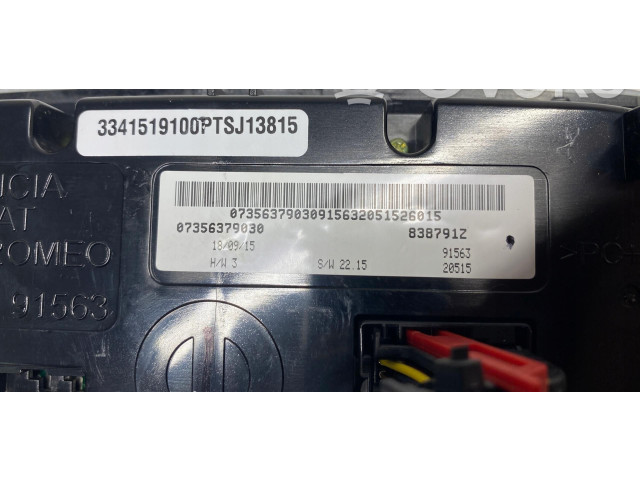 Блок управления климат-контролем 07356379030, 07356379030   Fiat 500X