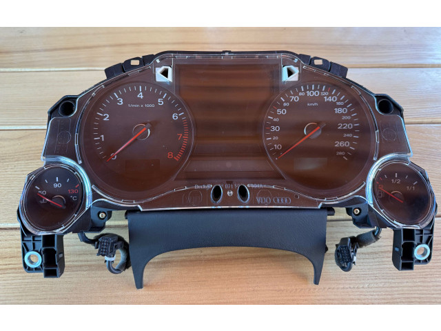 Přístrojová deska Audi A8 S8 D3 4E 2006 4E0920951F