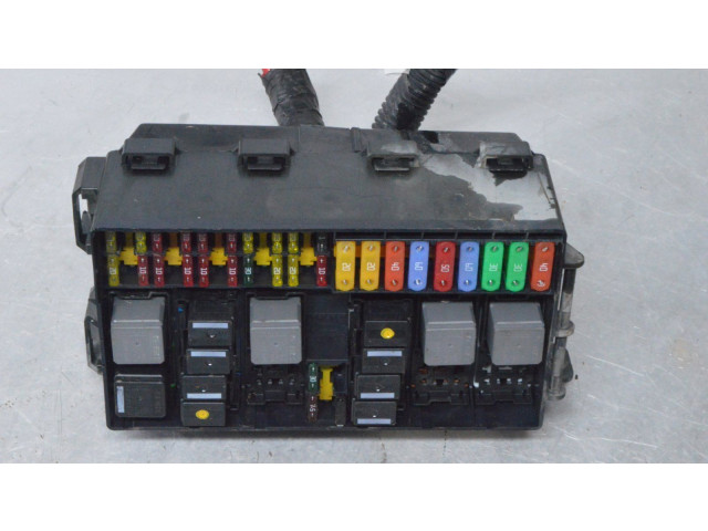 Блок предохранителей    Ford Transit -  Tourneo Connect    