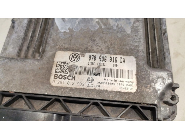 Řídící jednotka 070906016DA, 0281012933 Volkswagen Touareg I 2006