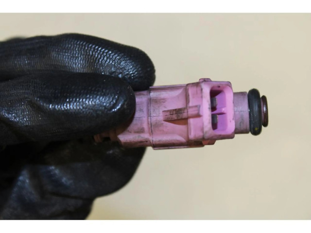 Vstřikovač    Lancia Musa  pro naftový motor 1.2 843A1000 