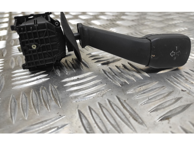 Ручка поворотов/ фонарей