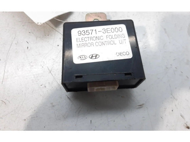 Řídící jednotka 935713E000 KIA Sorento