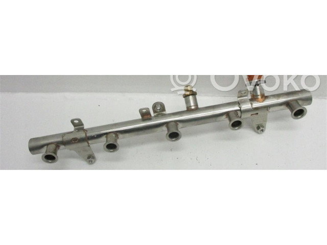 Магистральная трубка топлива    Audi RS Q3   