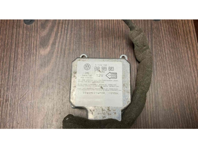 Блок управления надувных подушек