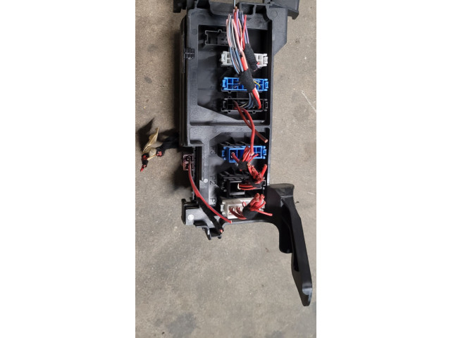 Блок предохранителей A1645451740   Mercedes-Benz ML W164    