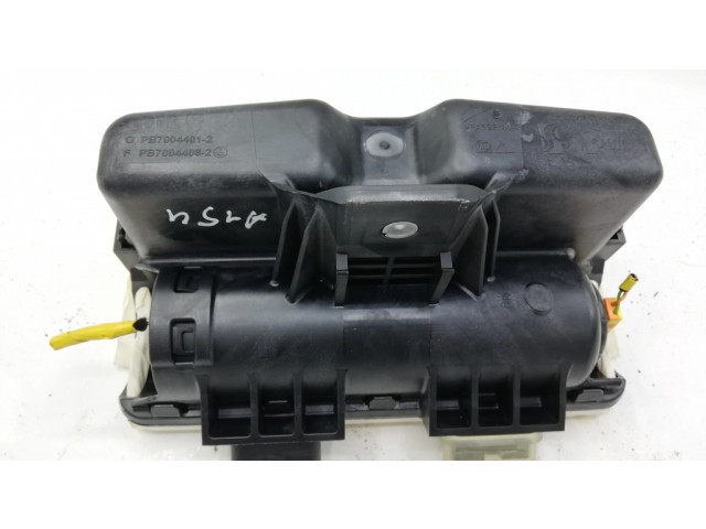 Подушка безопасности пассажира PB70044012, PB70044082 Fiat Grande Punto