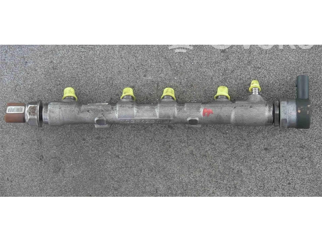 Топливная рампа 03P089, 03P130089 Skoda Fabia Mk2 (5J) для двигателя CFWA