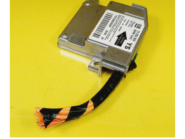 Блок подушек безопасности 13203620, 13203620YS Opel Meriva A
