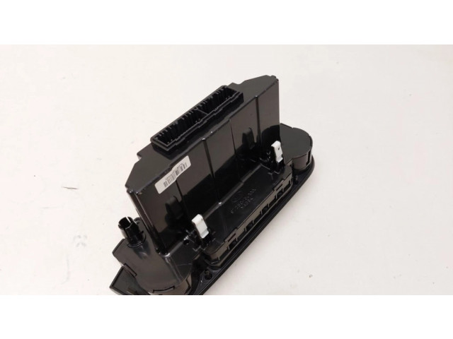 Блок управления климат-контролем 972503U601   KIA Sportage