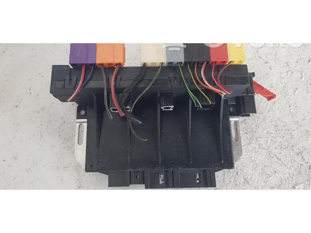 Pojistková skříňka A0295450432 Mercede-Benz S W220 2013