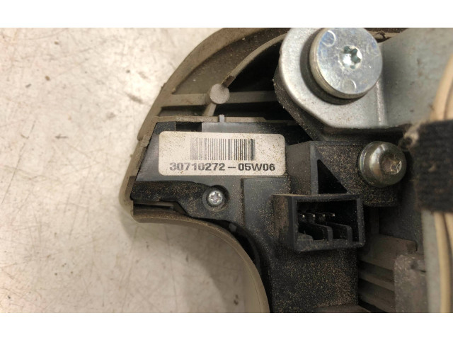 Подушка безопасности водителя 30698044, 601407700   Volvo V70