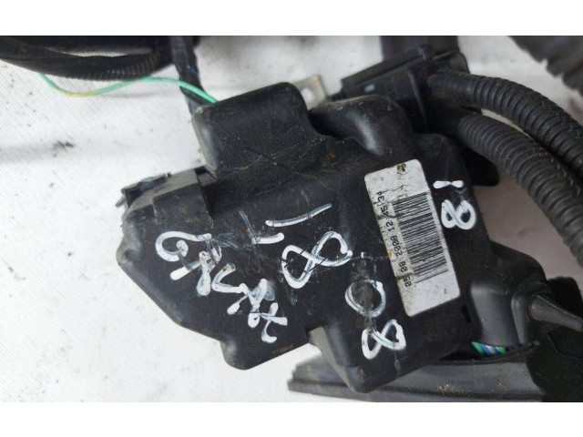 Блок предохранителей  0508200812   Ford Galaxy    