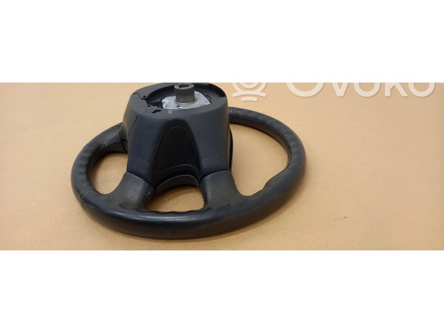 Руль Nissan Navara D22 1997 - 2004 года 484V02, 3Z17