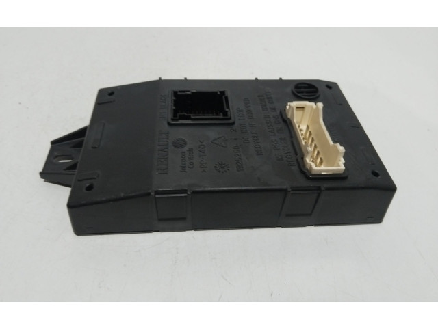 Блок управления 196216003 Dacia Sandero