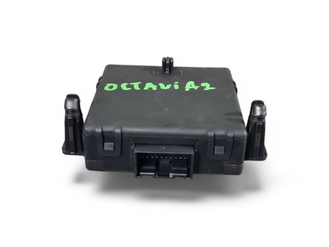 Другие блоки управления / модули Skoda Octavia Mk2 (1Z) 2004 - 2013 года 1K0907530H