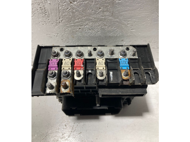 Блок предохранителей 1K0937125A, 017183071   Volkswagen Jetta V    