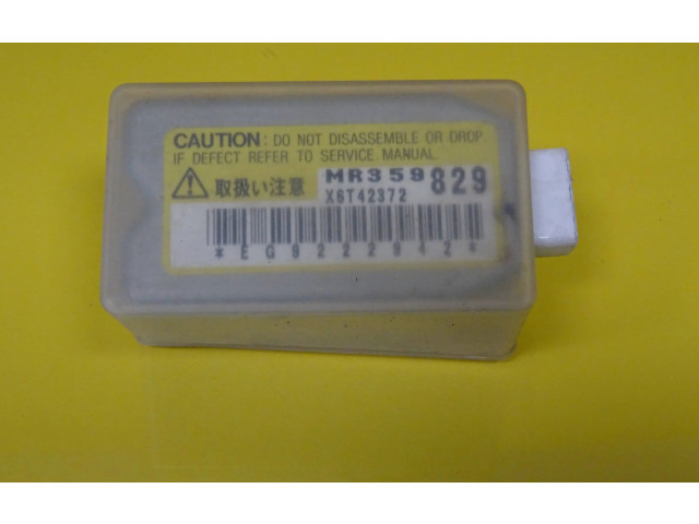 Блок подушек безопасности MR359829   Mitsubishi Space Star