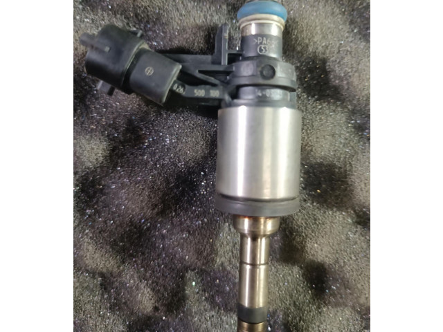 Vstřikovač 353102B130 KIA Soul