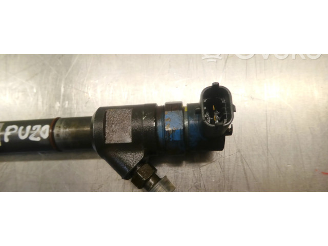 Форсунка 338004A500    KIA Sorento   2.5